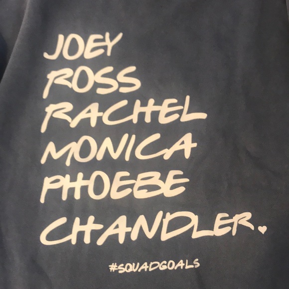 FRIENDS SWEATSHIRT - Picture 2 of 5